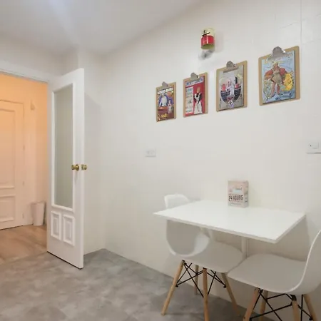 Infantas Apartment